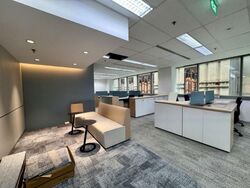 Robinson 112 (D1), Office #476533371